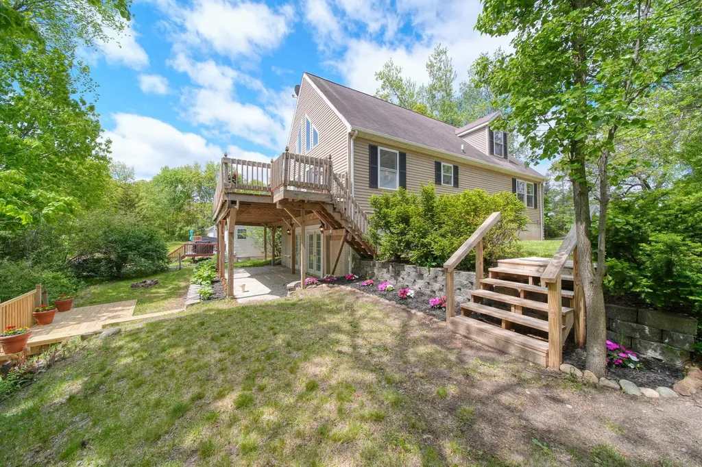 10771 Woodbrook Drive Somerset Township MI 49233