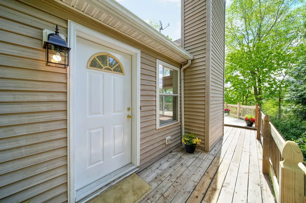 10771 Woodbrook Drive Somerset Township MI 49233