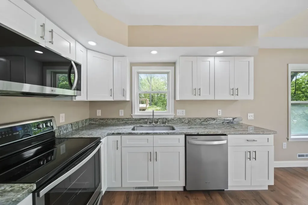 10771 Woodbrook Drive Somerset Township MI 49233