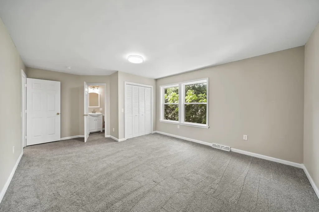 10771 Woodbrook Drive Somerset Township MI 49233