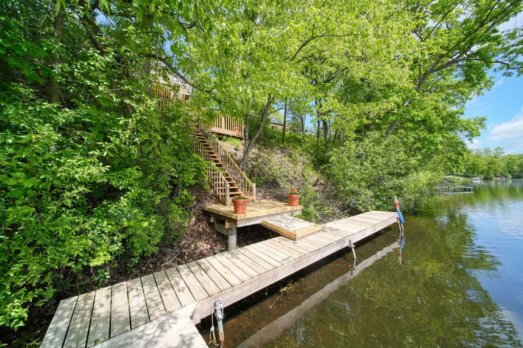 10771 Woodbrook Drive Somerset Township MI 49233