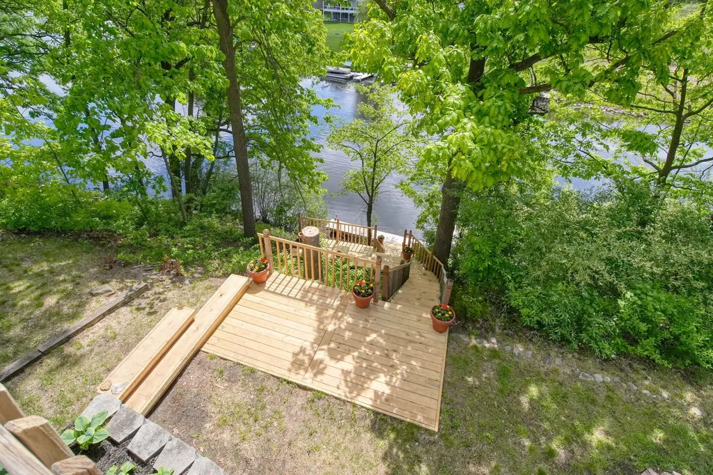 10771 Woodbrook Drive Somerset Township MI 49233
