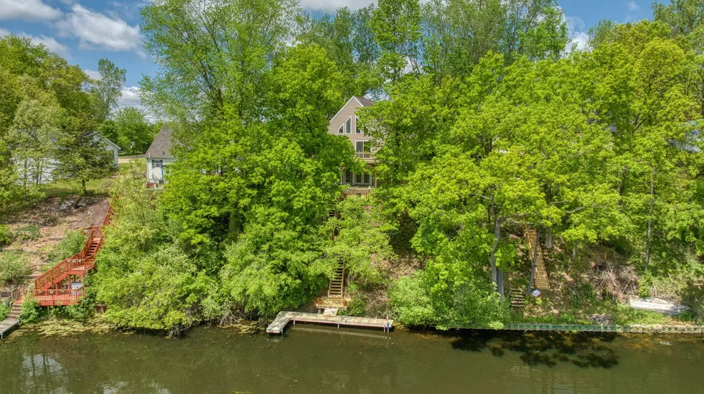 10771 Woodbrook Drive Somerset Township MI 49233