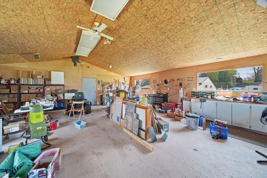 7155 Bayview Road Napoleon Township MI 49201
