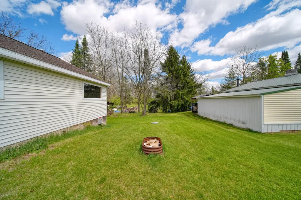 7155 Bayview Road Napoleon Township MI 49201