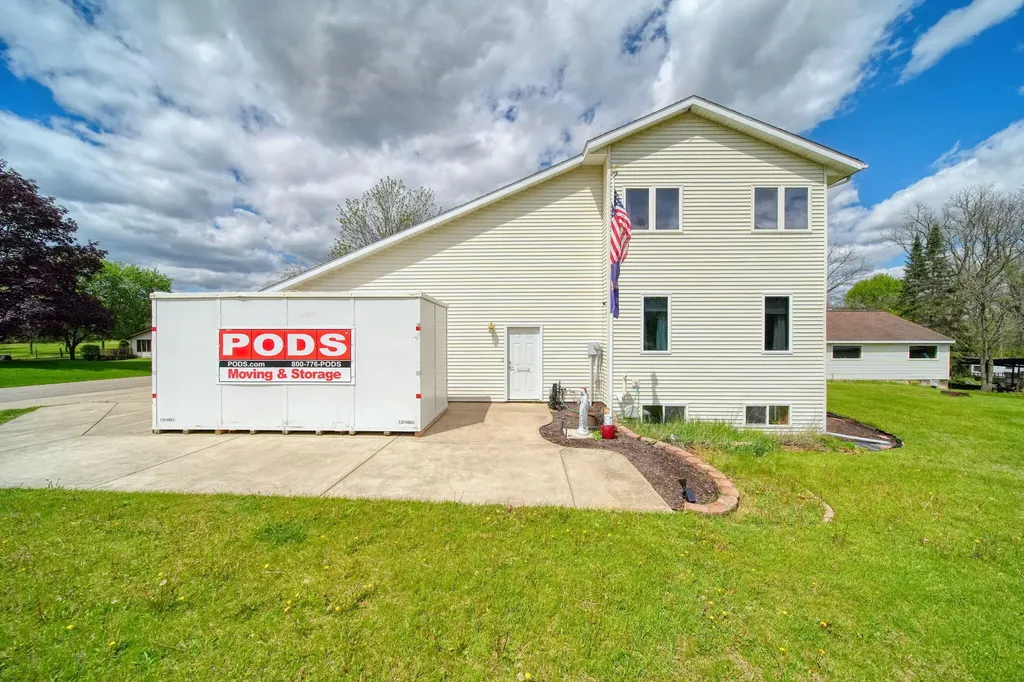 7155 Bayview Road Napoleon Township MI 49201