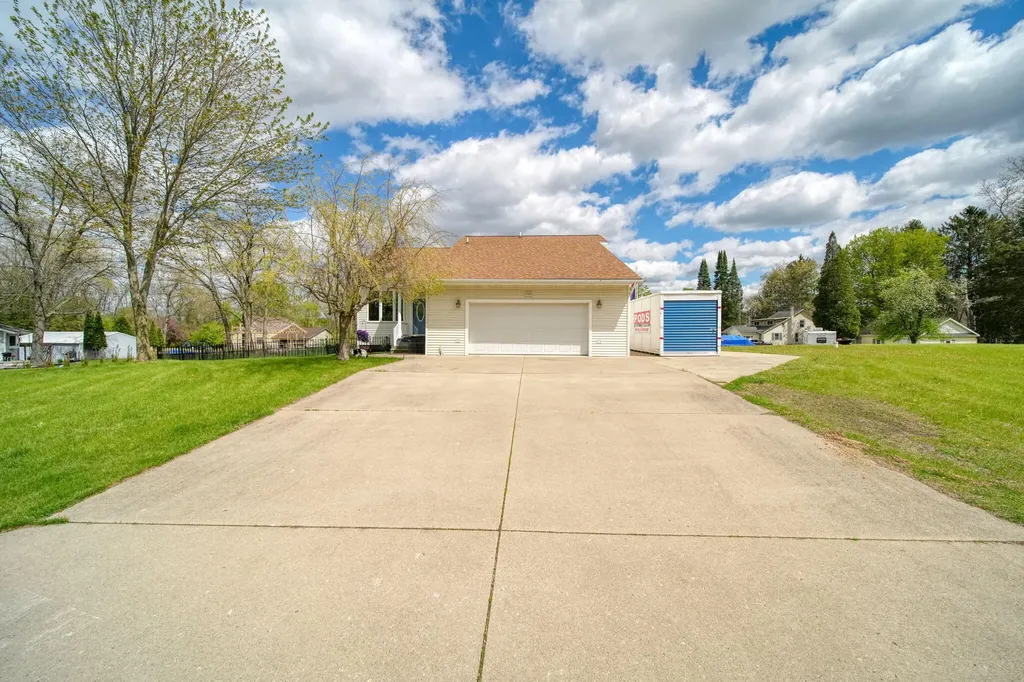 7155 Bayview Road Napoleon Township MI 49201