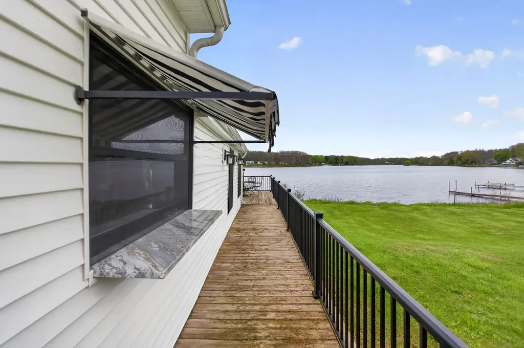 622 Swains Lake Drive Pulaski Township MI 49237