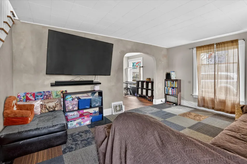 308 James Street Parma Township MI 49269