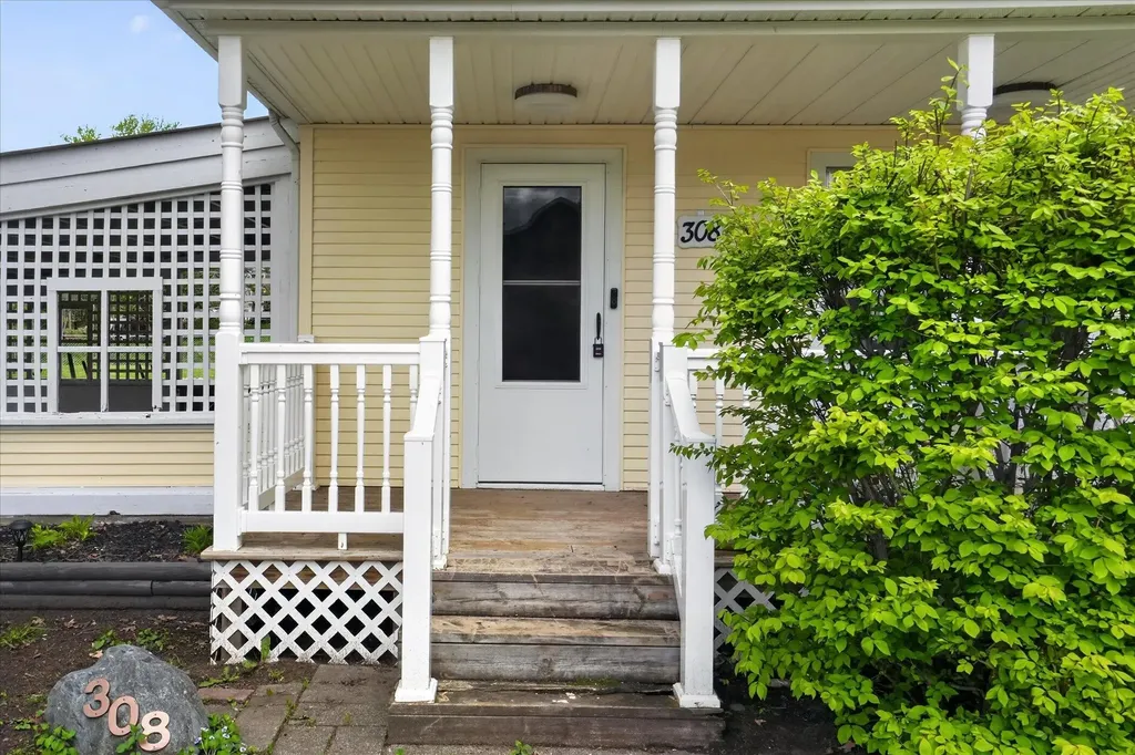 308 James Street Parma Township MI 49269