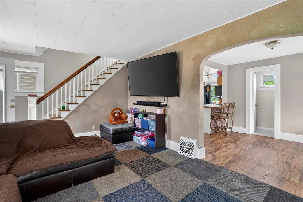 308 James Street Parma Township MI 49269