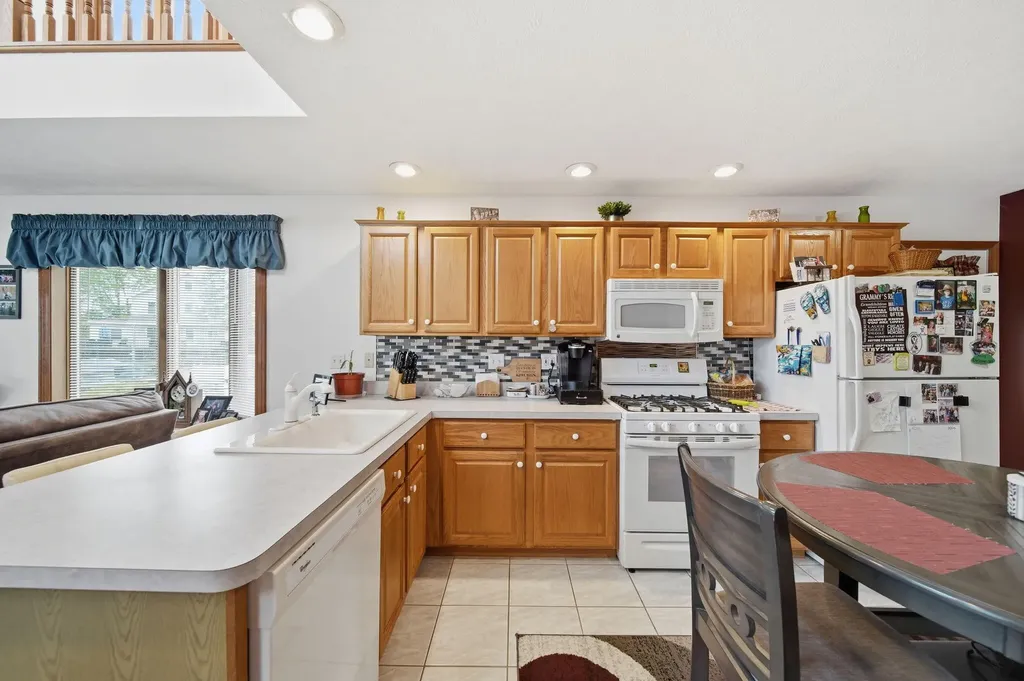 217 N Lakeside Drive Leoni Township MI 49254
