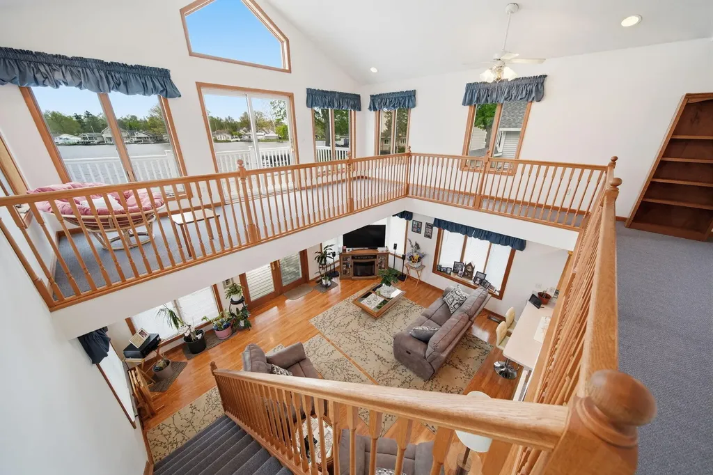 217 N Lakeside Drive Leoni Township MI 49254