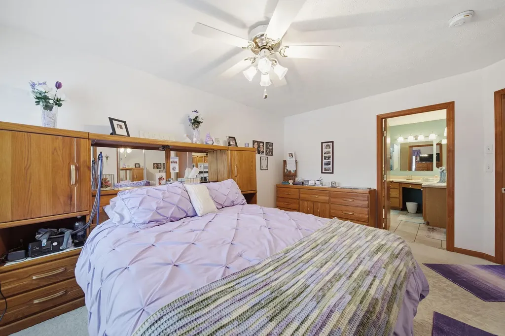 217 N Lakeside Drive Leoni Township MI 49254