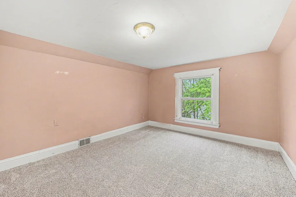 109 Crandall Street Albion City MI 49224