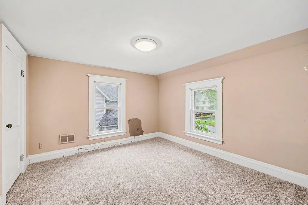 109 Crandall Street Albion City MI 49224