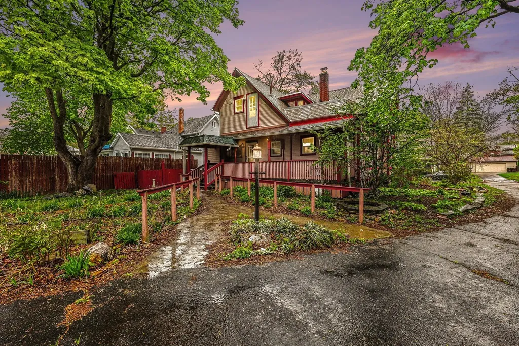 109 Crandall Street Albion City MI 49224