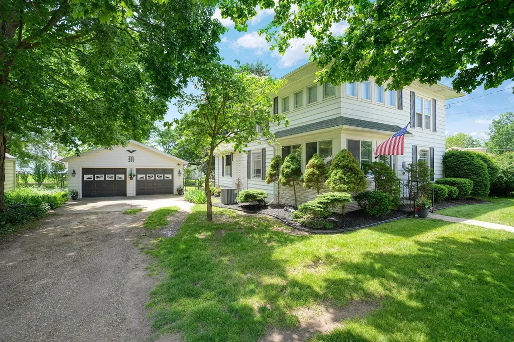 220 Grand Street Springport Village MI 49284