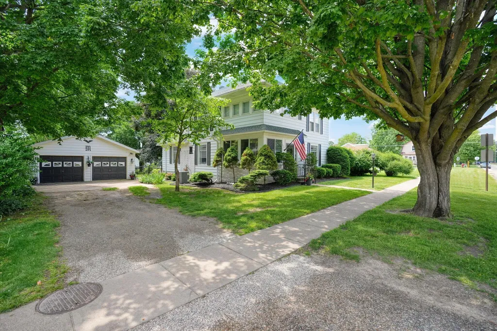 220 Grand Street Springport Village MI 49284