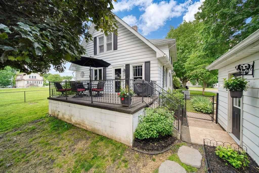 220 Grand Street Springport Village MI 49284