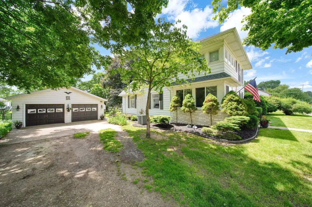 220 Grand Street Springport Village MI 49284