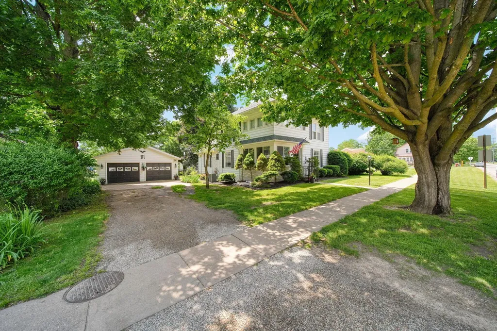 220 Grand Street Springport Village MI 49284