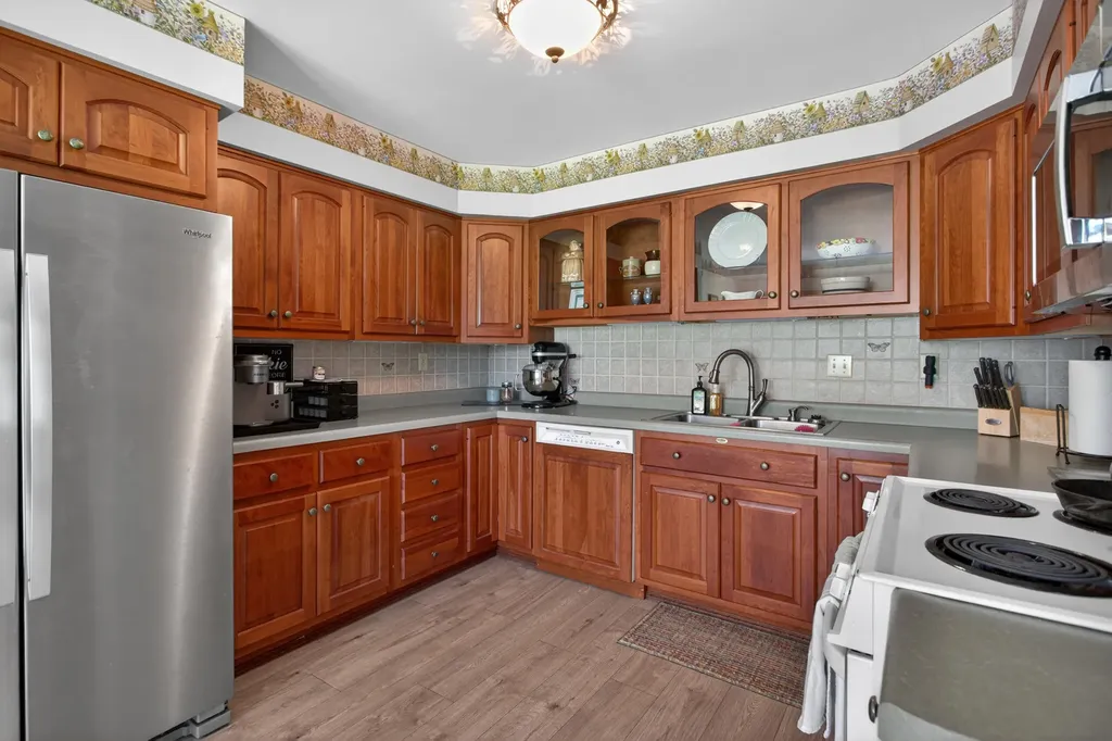 19501 B Drive S Eckford Township MI 49068