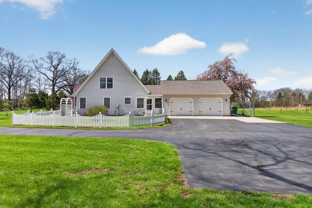 19501 B Drive S Eckford Township MI 49068