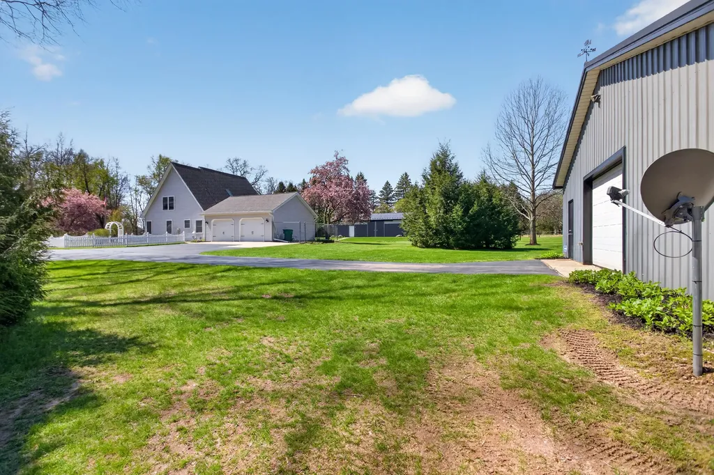 19501 B Drive S Eckford Township MI 49068