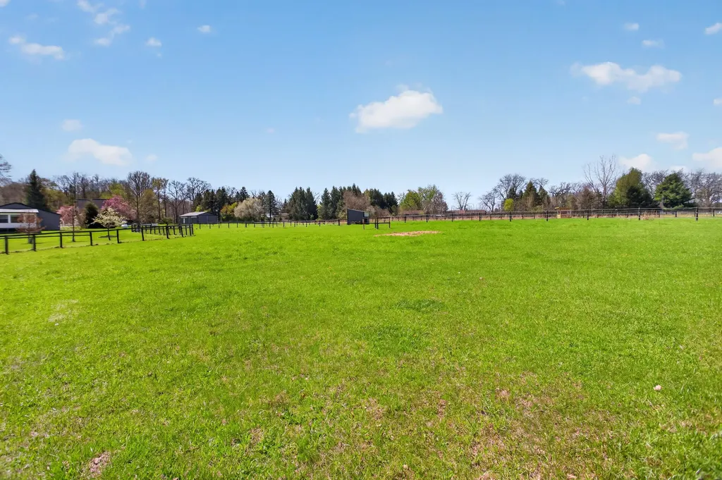 19501 B Drive S Eckford Township MI 49068