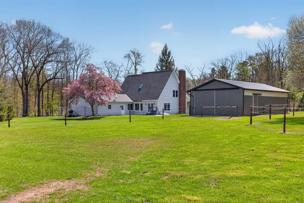 19501 B Drive S Eckford Township MI 49068