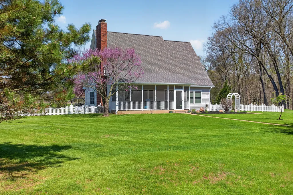 19501 B Drive S Eckford Township MI 49068