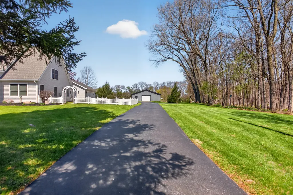 19501 B Drive S Eckford Township MI 49068