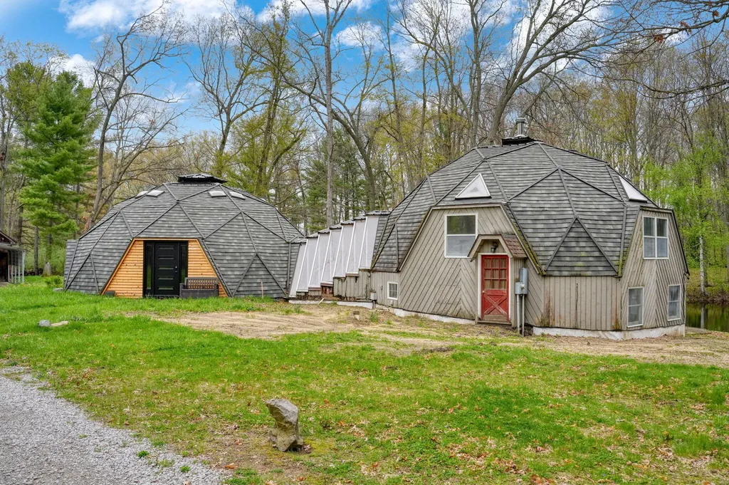 5576 S M 52 Stockbridge Township MI 49285
