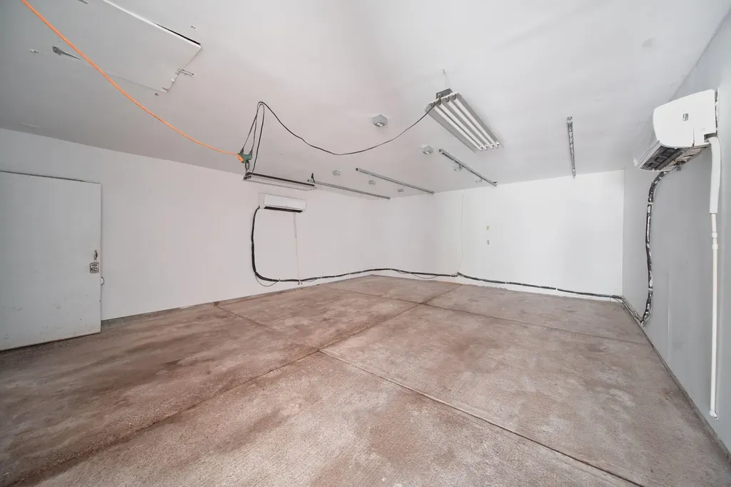 5576 S M 52 Stockbridge Township MI 49285