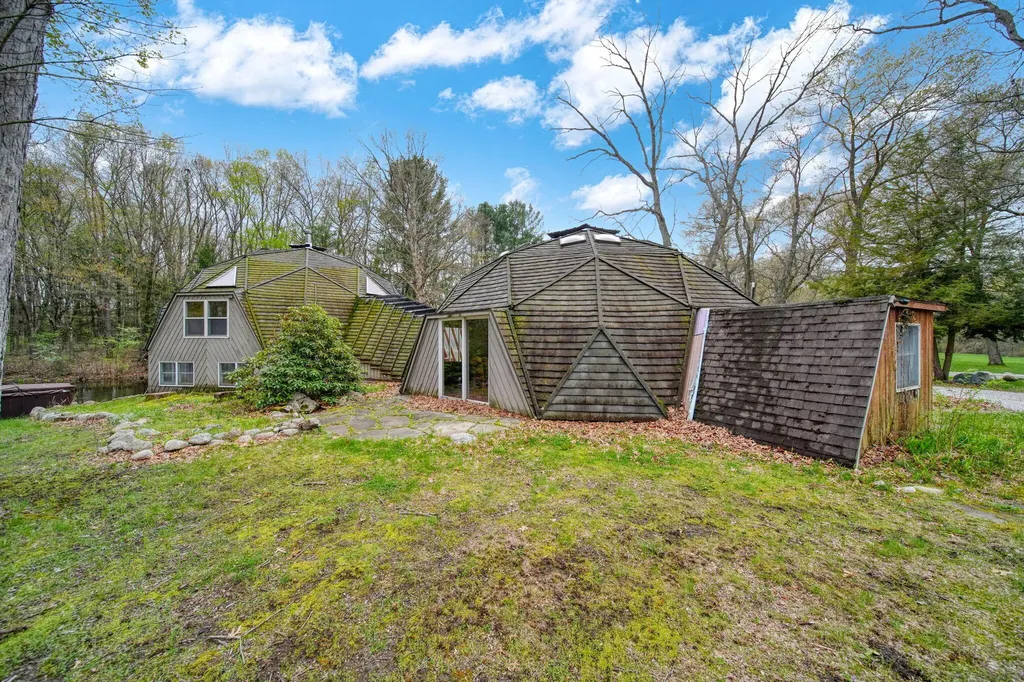 5576 S M 52 Stockbridge Township MI 49285