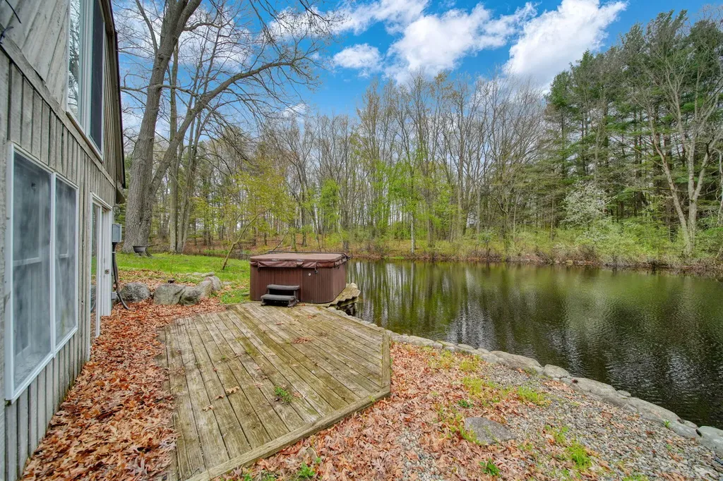 5576 S M 52 Stockbridge Township MI 49285