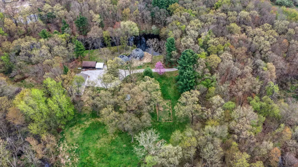 5576 S M 52 Stockbridge Township MI 49285