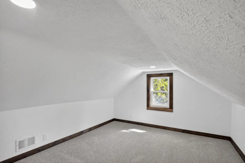 323 Grand Street Leoni Township MI 49254