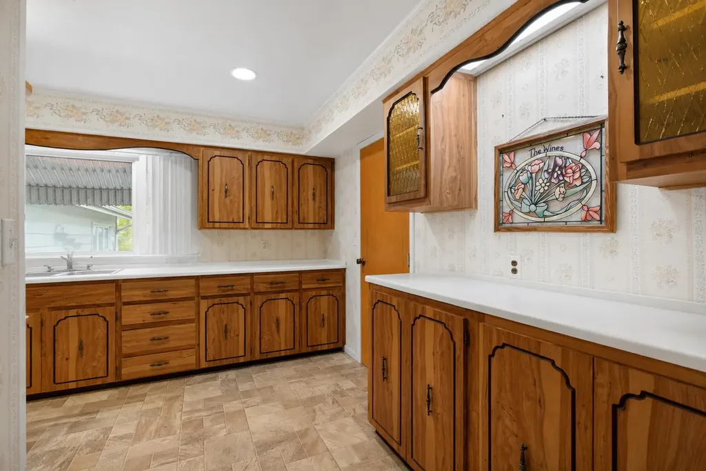 400 Outer Court Tecumseh City MI 49286