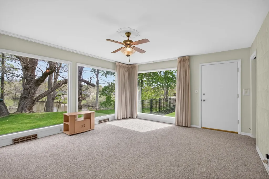 400 Outer Court Tecumseh City MI 49286