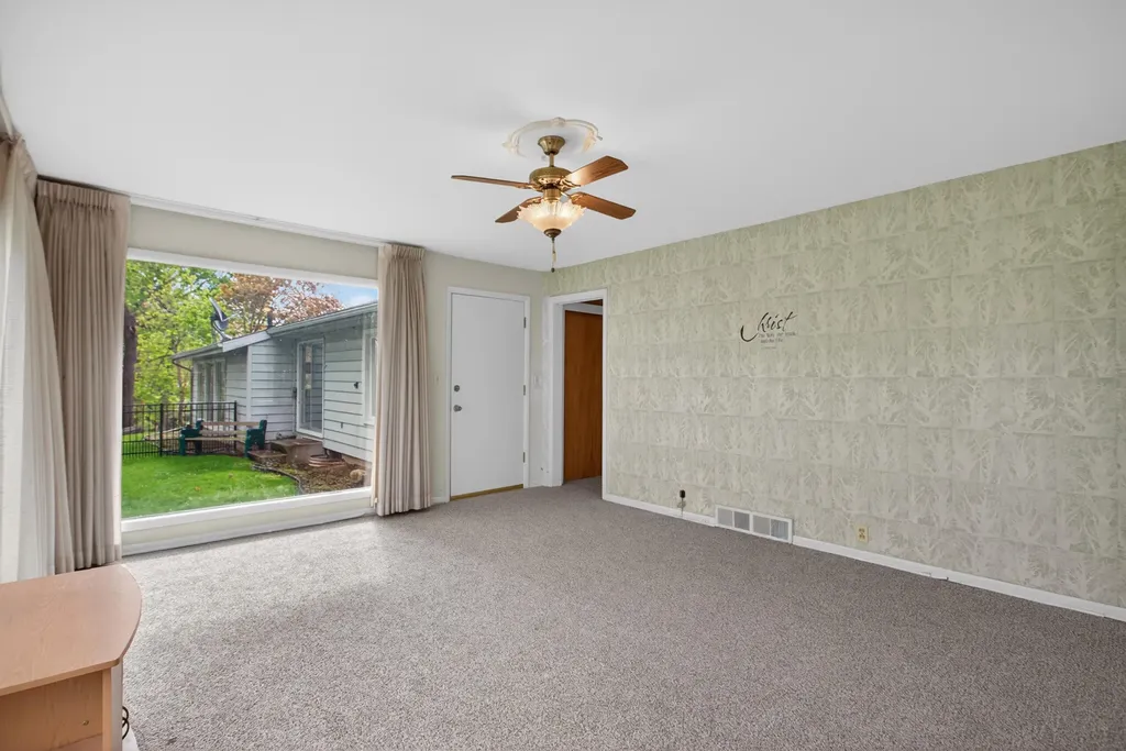 400 Outer Court Tecumseh City MI 49286