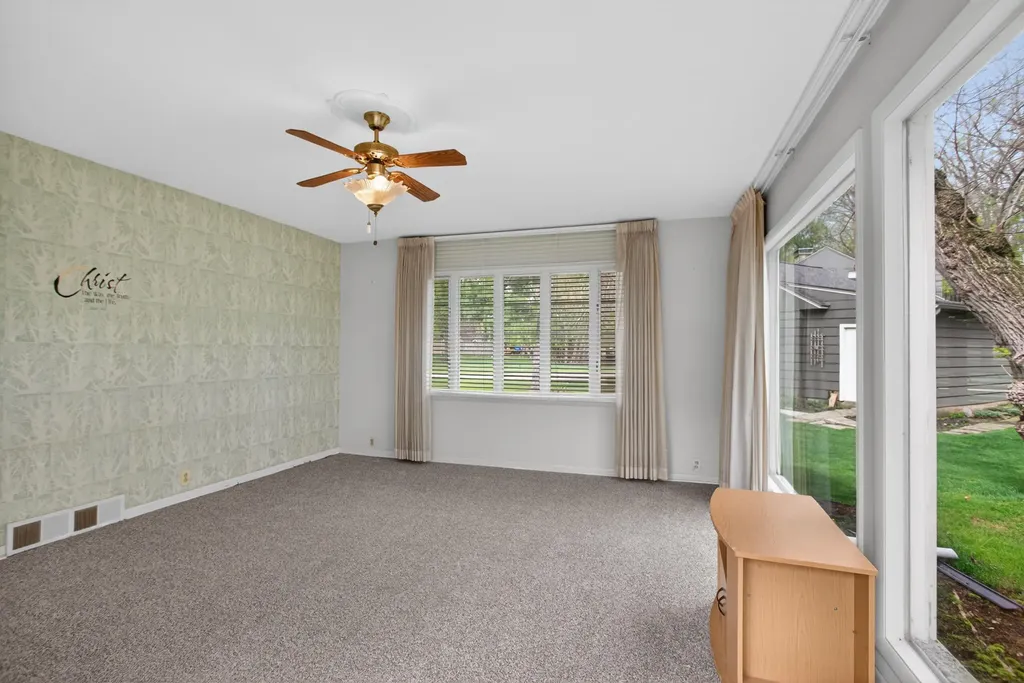 400 Outer Court Tecumseh City MI 49286
