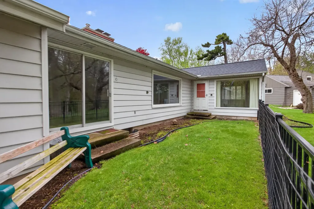 400 Outer Court Tecumseh City MI 49286