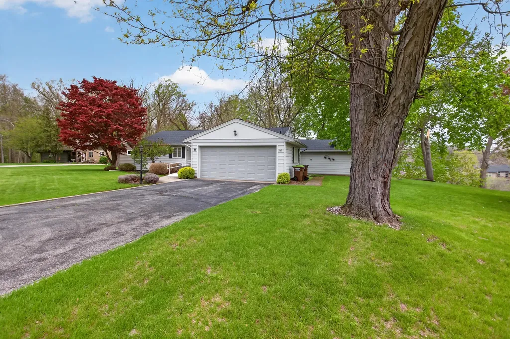 400 Outer Court Tecumseh City MI 49286