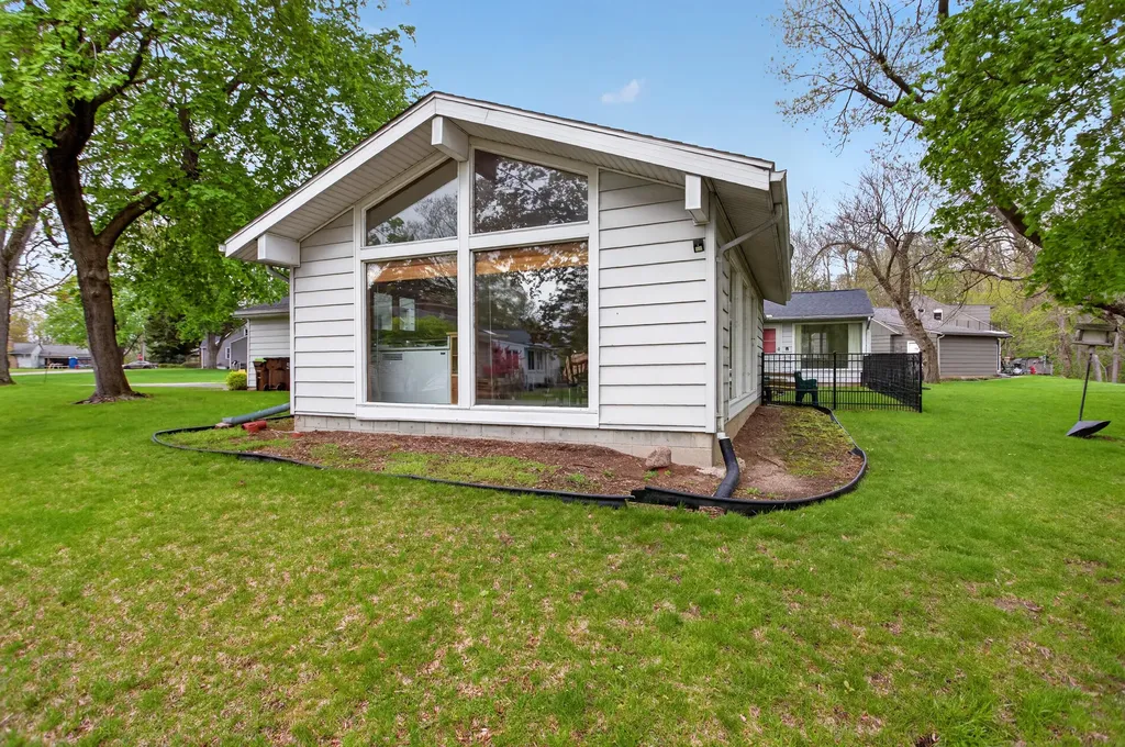 400 Outer Court Tecumseh City MI 49286