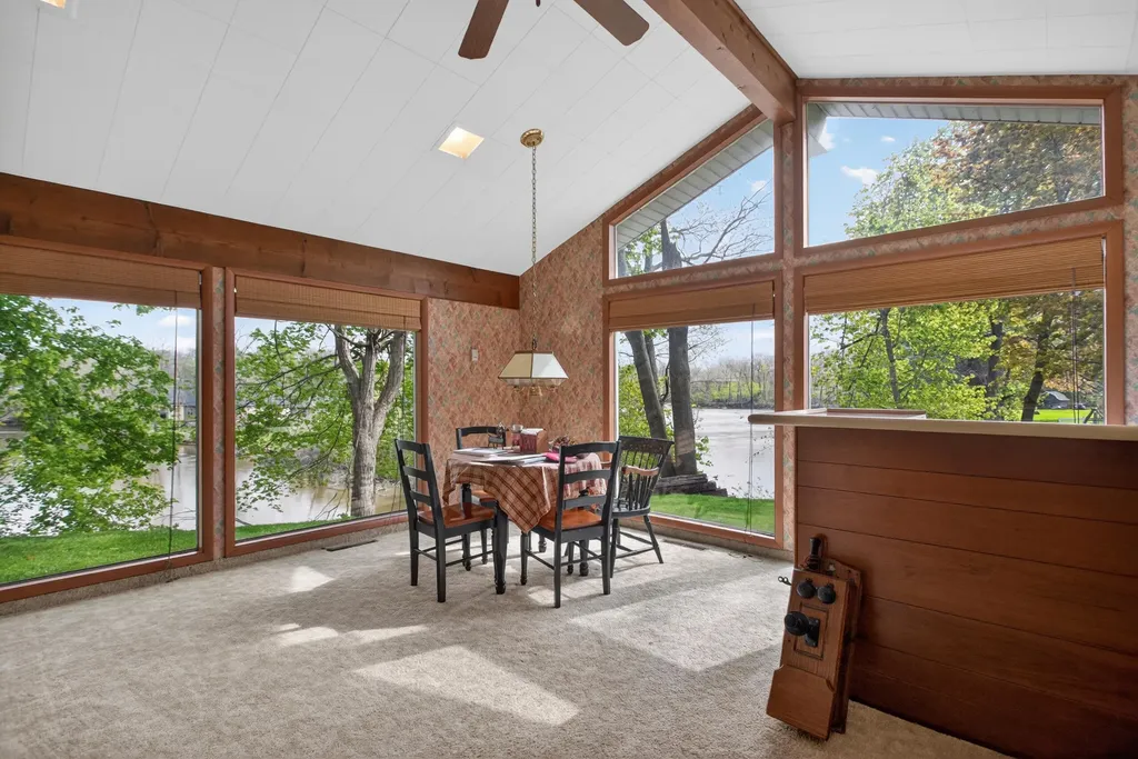 400 Outer Court Tecumseh City MI 49286