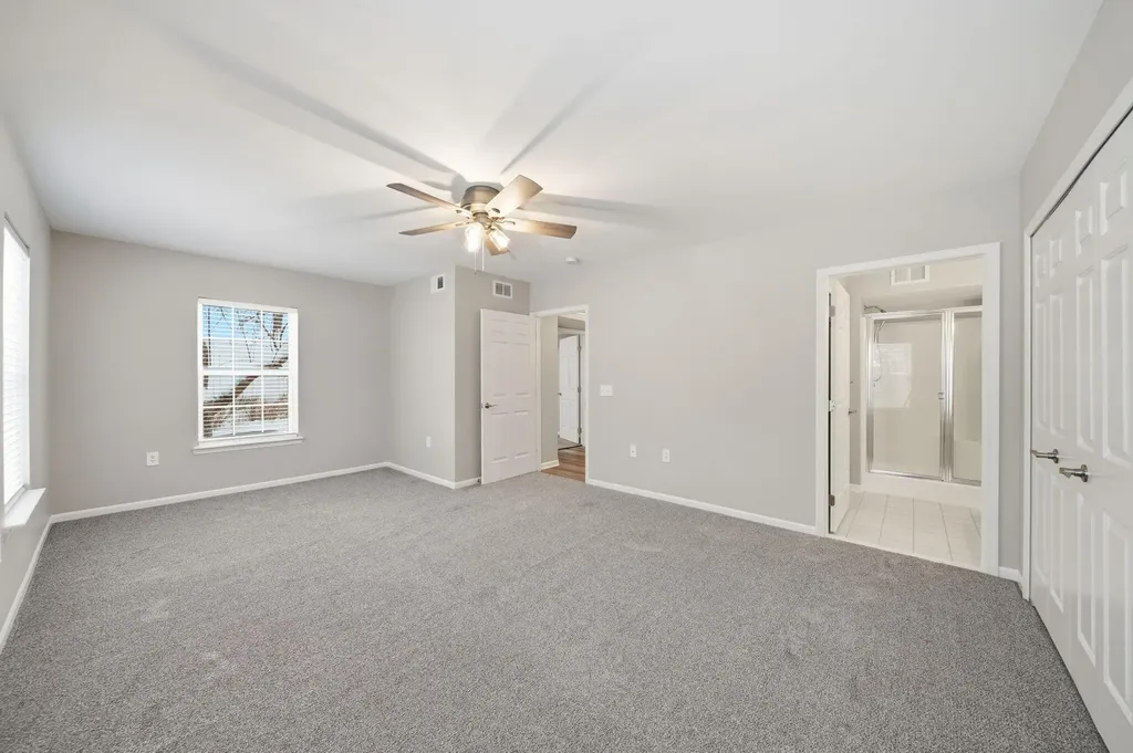 2738 S Knightsbridge Circle Ann Arbor City MI 48105