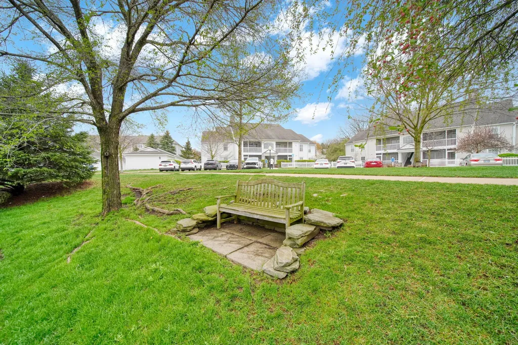 2738 S Knightsbridge Circle Ann Arbor City MI 48105