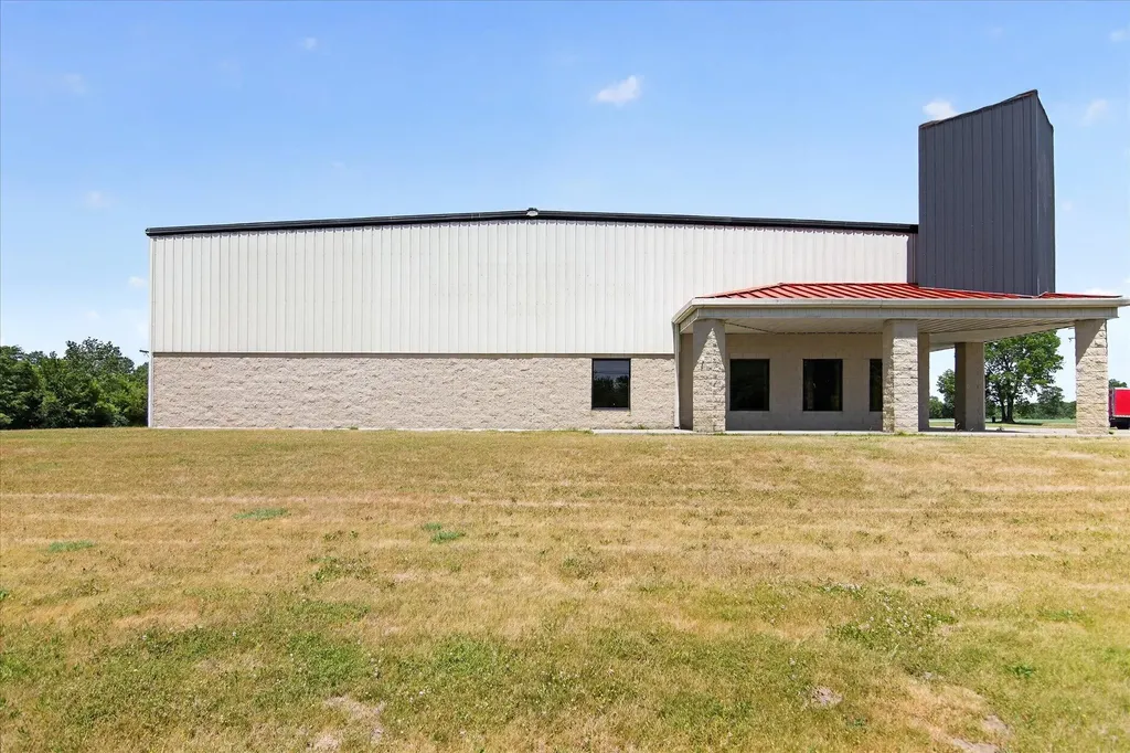 8080 Matthews Highway Tecumseh Township MI 49286